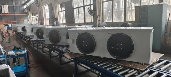 Refroidisseurs d'air de chambre froide à plafond à haut rendement pour répondre aux besoins de stockage des entrepôts de matériaux de construction